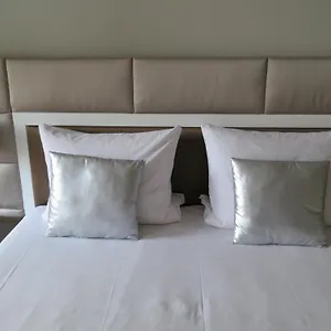 berlinapartments-downtown.find-berlin-hotels.com/
