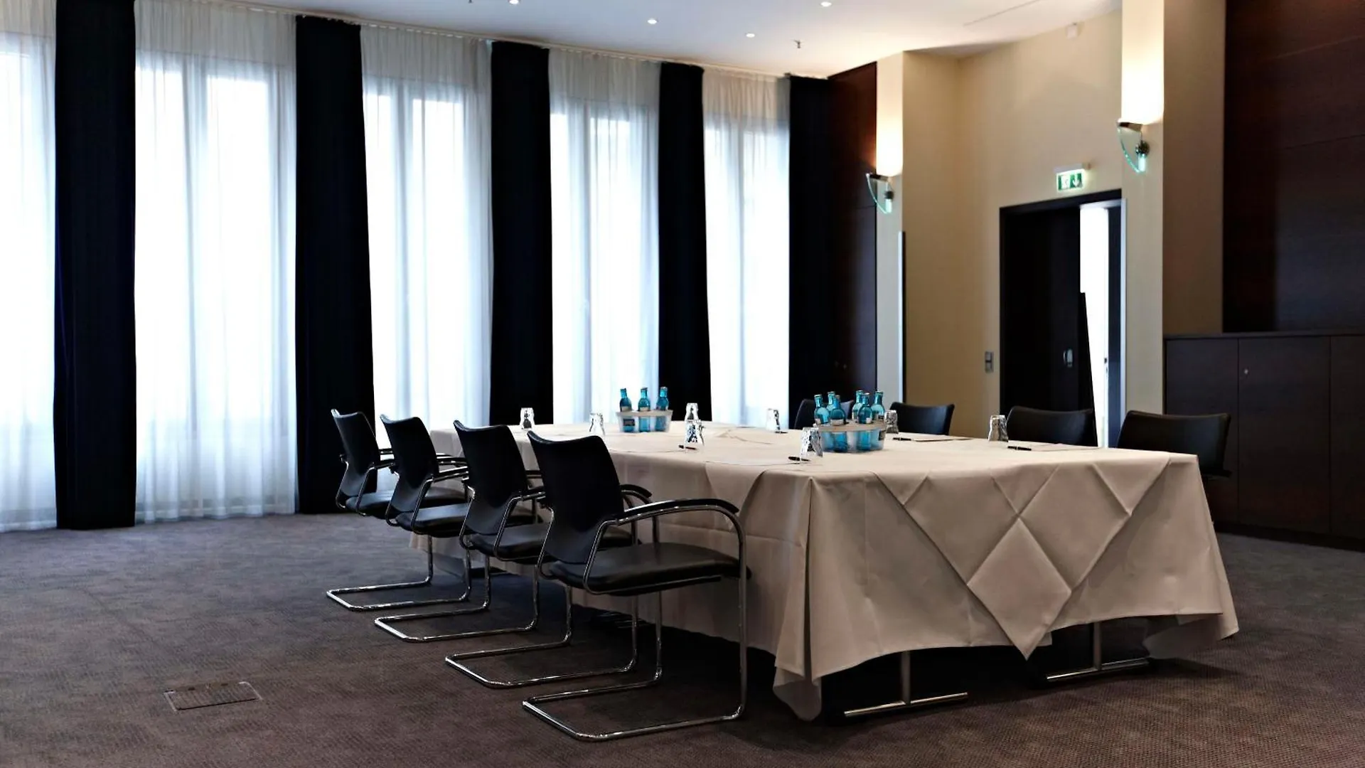Metropolitan Hotel By Flemings Frankfurt am Main 4*,
