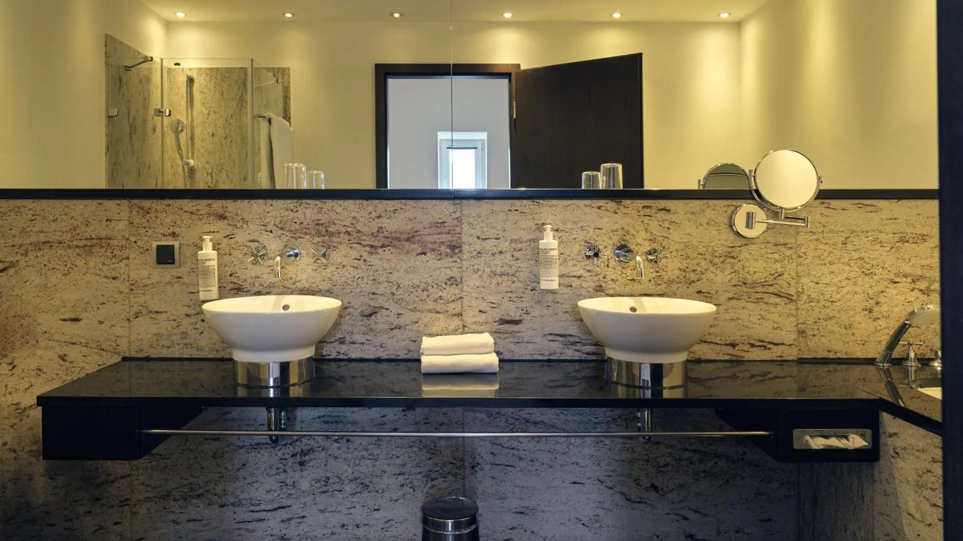 Metropolitan Hotel By Flemings Frankfurt nad Menem